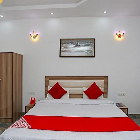 Hotel Rest Palace Agra Kültér fotó